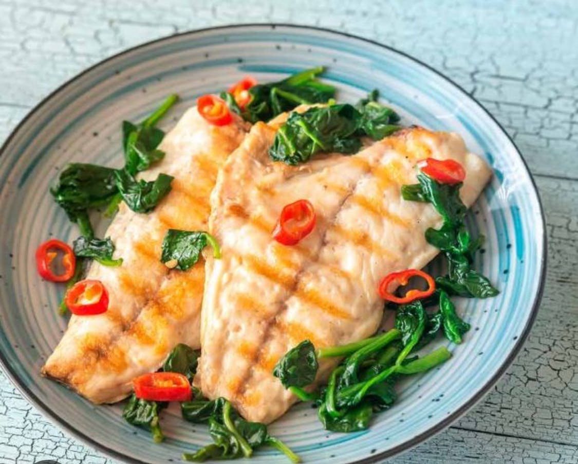 Dorada a la plancha con verduras