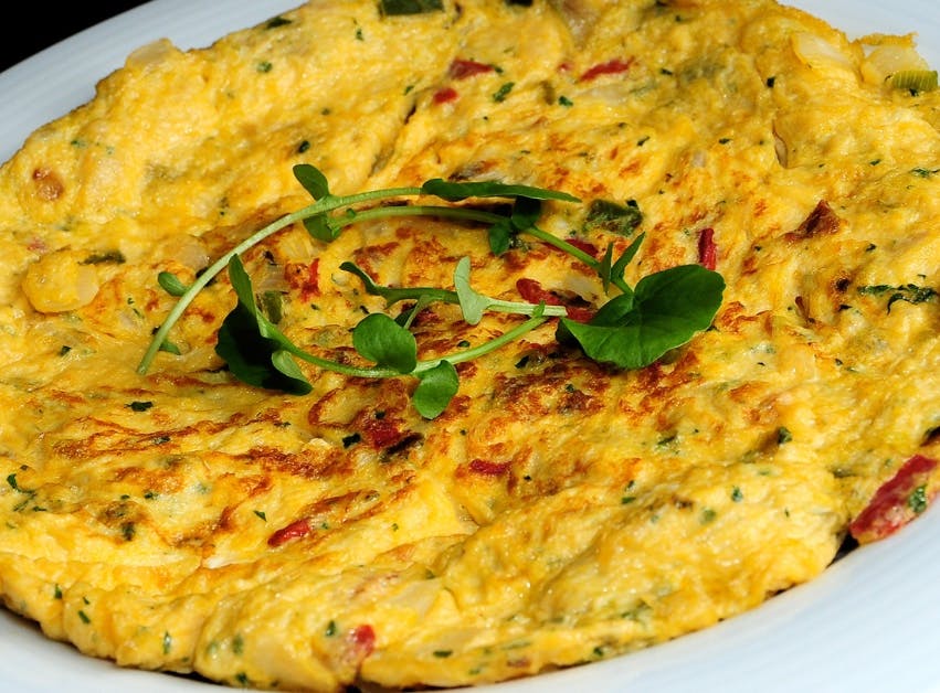 Tortilla de bacalao y pimientos