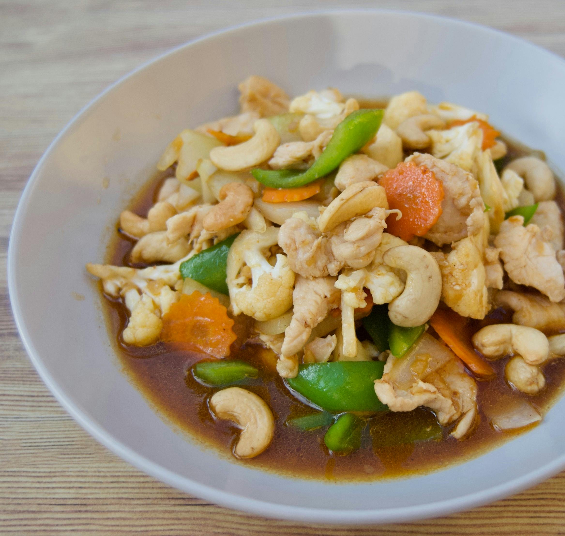 Chicken Cashewnuts - Frango com Caju