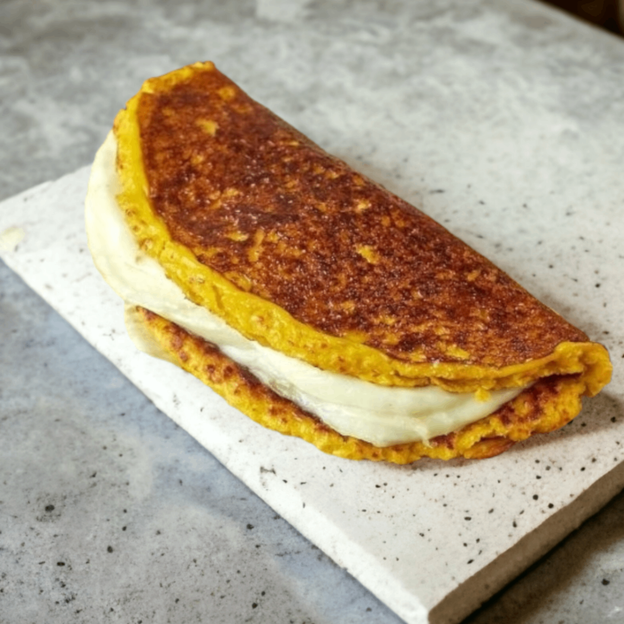 Cachapa grande con queso y carne