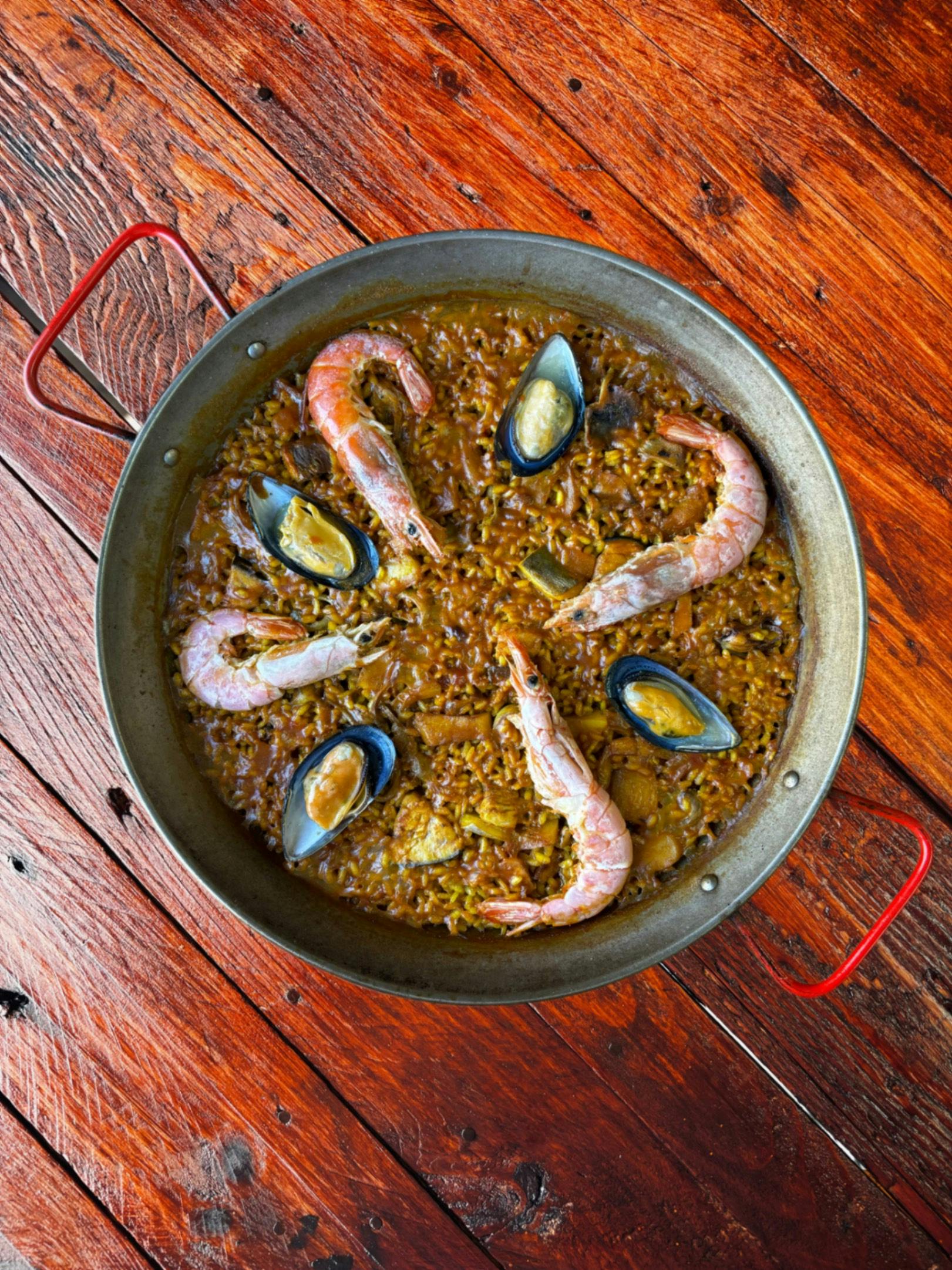 Paella de marisco